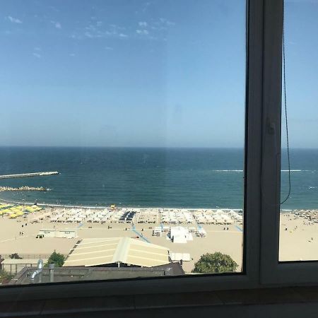 Faleza Nord Sea View Apartment Constanţa Exteriér fotografie